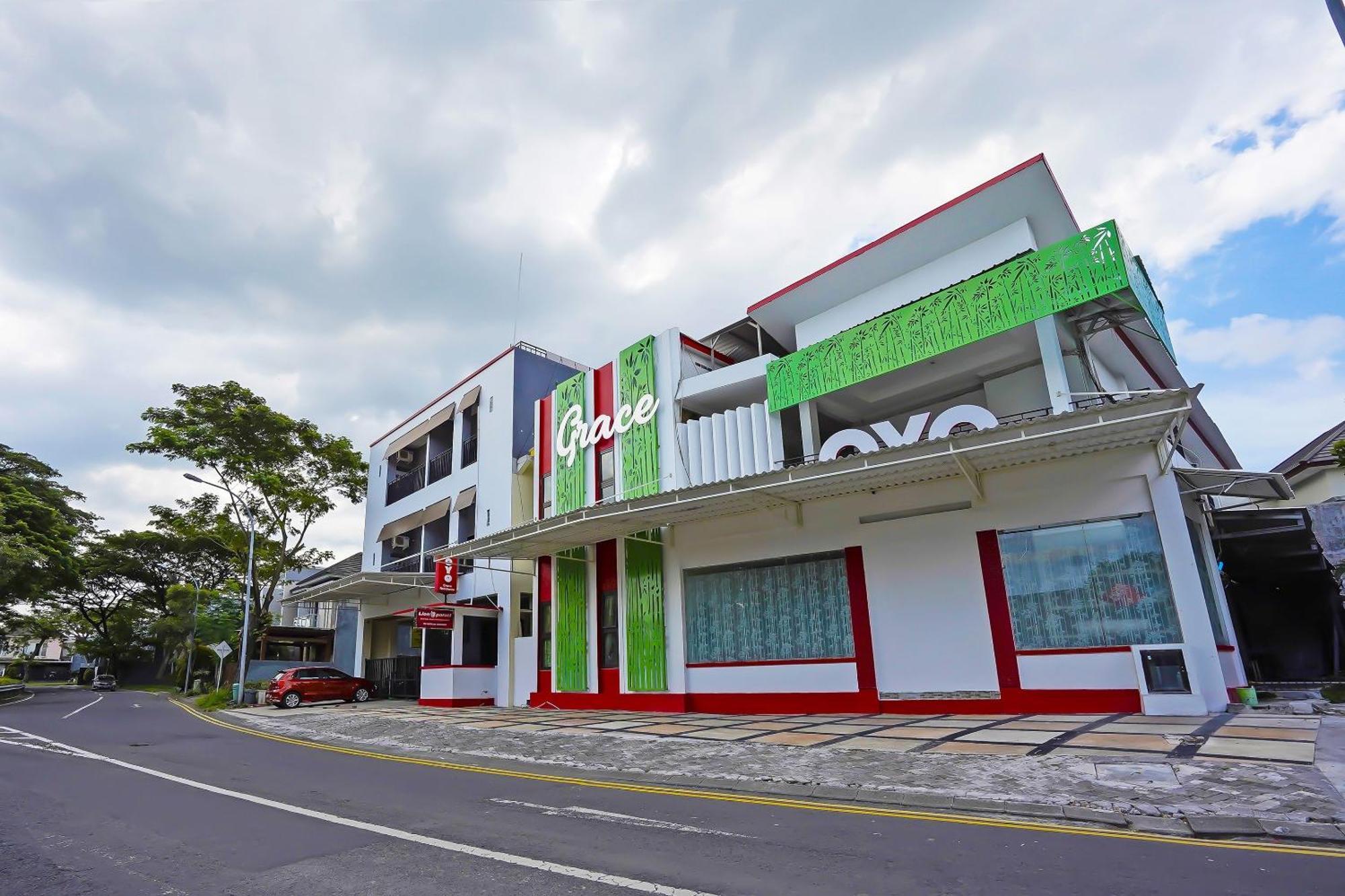 Oyo Life 511 Grace Residence Surabaya Kültér fotó