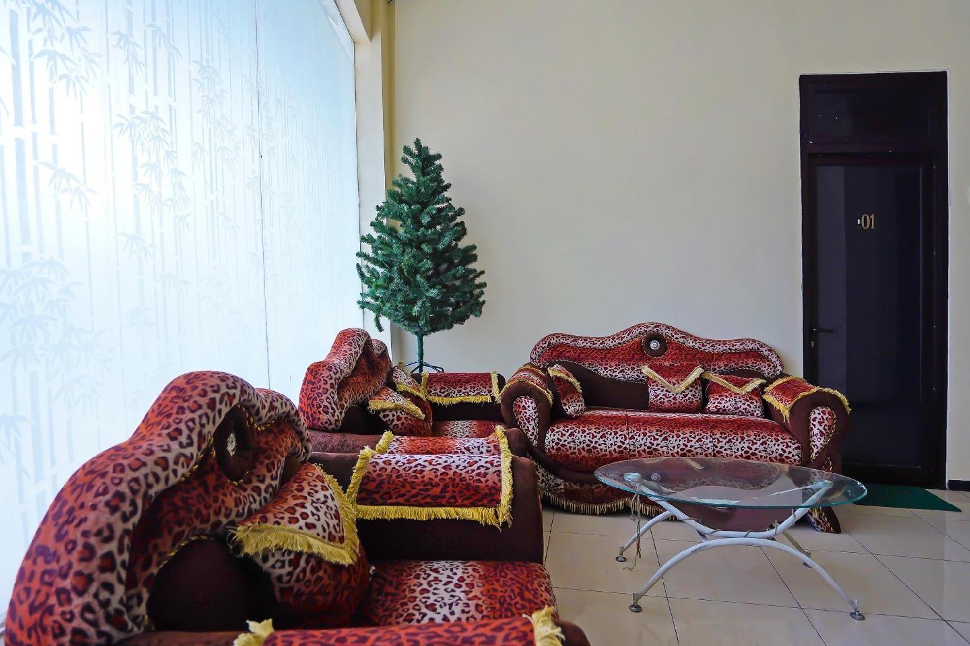 Oyo Life 511 Grace Residence Surabaya Kültér fotó
